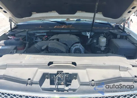 2008 Chevrolet Suburban 1500 Ltz из США, поврежденный, VIN 1GNFC16088R230155